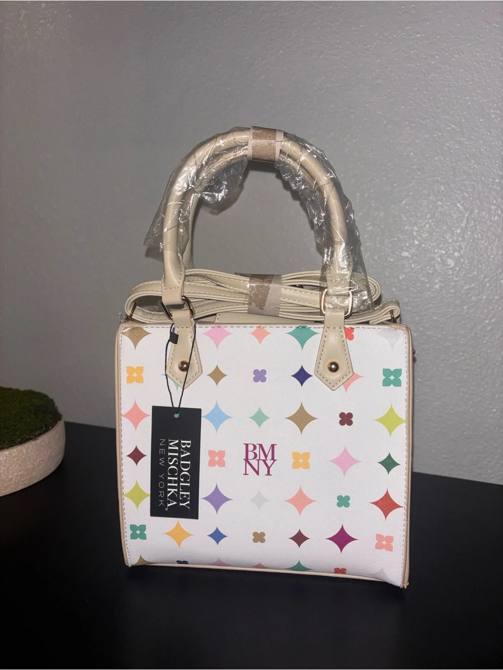 Badgley Mischka Cream Multicolor Logo Pattern Top-Handle Satchel